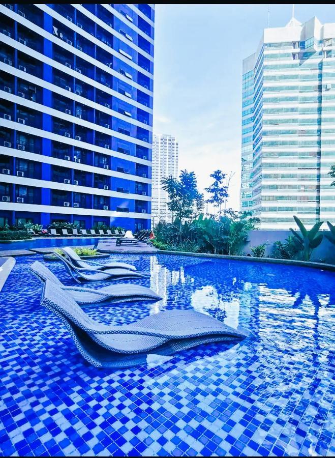 Air Residences Condominium Deluxe Manila Exterior photo