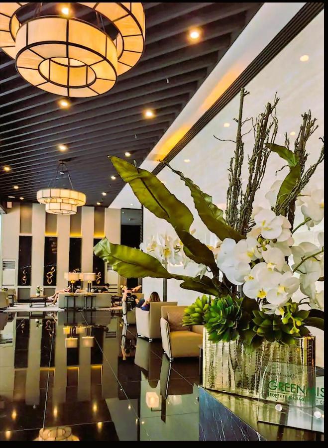 Air Residences Condominium Deluxe Manila Exterior photo